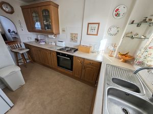 Photo 7- click for photo gallery